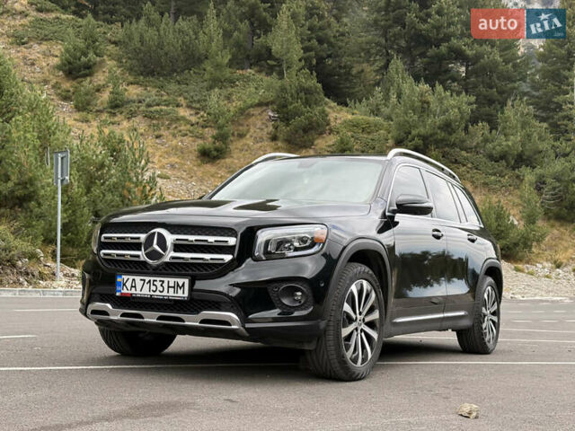 Черный Мерседес GLB-Class, объемом двигателя 1.99 л и пробегом 49 тыс. км за 30304 $, фото 8 на Automoto.ua