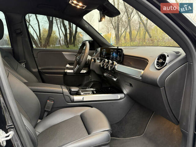 Черный Мерседес GLB-Class, объемом двигателя 1.95 л и пробегом 155 тыс. км за 28900 $, фото 15 на Automoto.ua