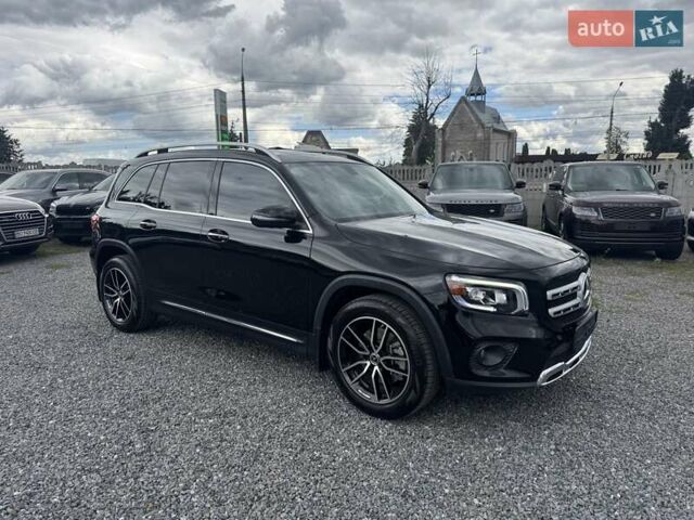 Чорний Мерседес GLB-Class, об'ємом двигуна 1.99 л та пробігом 68 тис. км за 30900 $, фото 24 на Automoto.ua