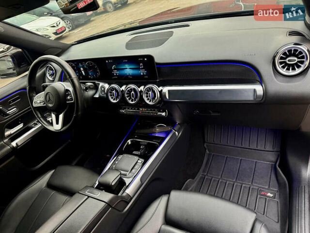 Мерседес GLB-Class 2021 в Ровно на Automoto.ua Черный Мерседес GLB-Class, объемом двигателя 2 л и пробегом 39 тыс. км за 30000 $, фото 23 на Automoto.ua