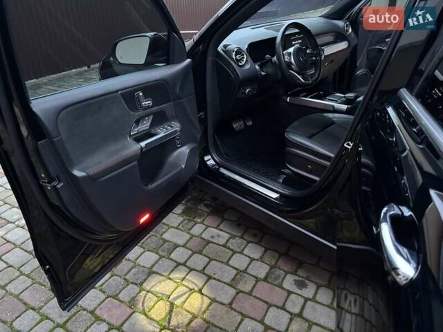 Чорний Мерседес GLB-Class, об'ємом двигуна 1.99 л та пробігом 47 тис. км за 29850 $, фото 11 на Automoto.ua