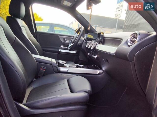 Черный Мерседес GLB-Class, объемом двигателя 1.99 л и пробегом 95 тыс. км за 29500 $, фото 22 на Automoto.ua