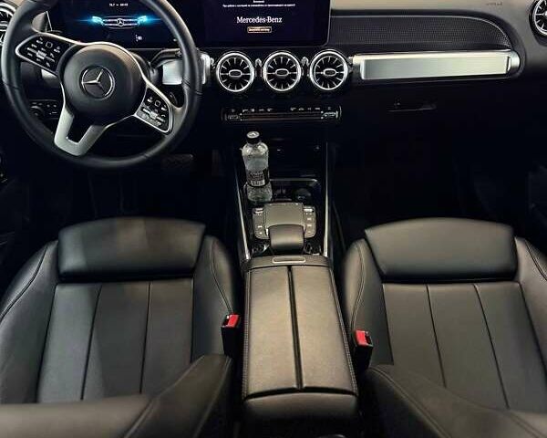 Чорний Мерседес GLB-Class, об'ємом двигуна 1.99 л та пробігом 65 тис. км за 33000 $, фото 11 на Automoto.ua