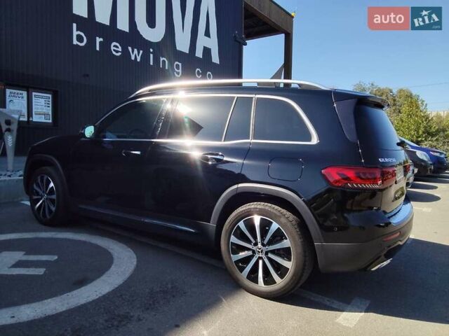 Черный Мерседес GLB-Class, объемом двигателя 1.99 л и пробегом 95 тыс. км за 29500 $, фото 10 на Automoto.ua