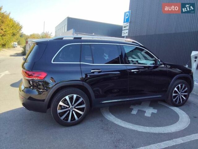 Черный Мерседес GLB-Class, объемом двигателя 1.99 л и пробегом 95 тыс. км за 29500 $, фото 17 на Automoto.ua