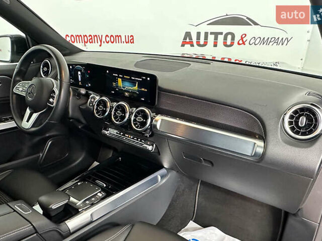Черный Мерседес GLB-Class, объемом двигателя 1.95 л и пробегом 182 тыс. км за 32950 $, фото 8 на Automoto.ua