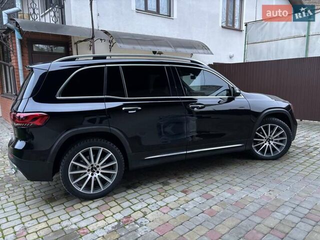 Чорний Мерседес GLB-Class, об'ємом двигуна 1.99 л та пробігом 47 тис. км за 29850 $, фото 4 на Automoto.ua