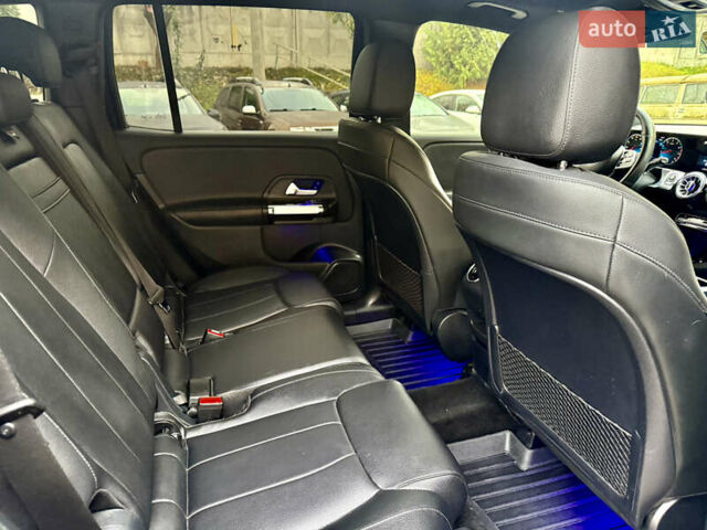 Мерседес GLB-Class 2021 в Ровно на Automoto.ua Черный Мерседес GLB-Class, объемом двигателя 2 л и пробегом 39 тыс. км за 30000 $, фото 18 на Automoto.ua