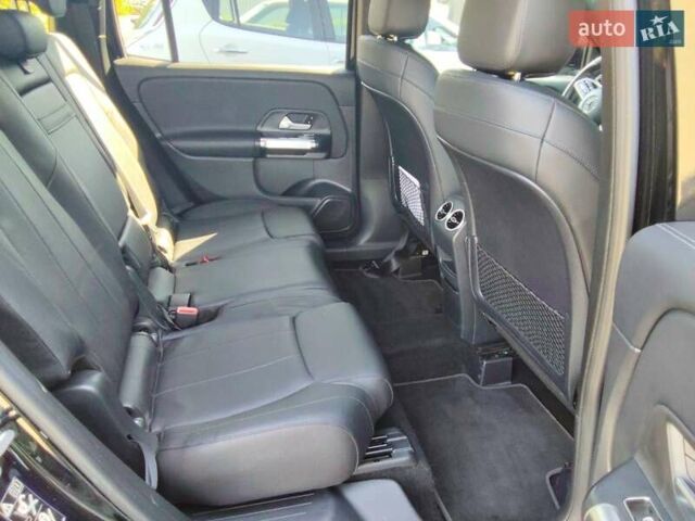 Черный Мерседес GLB-Class, объемом двигателя 1.99 л и пробегом 95 тыс. км за 29500 $, фото 20 на Automoto.ua