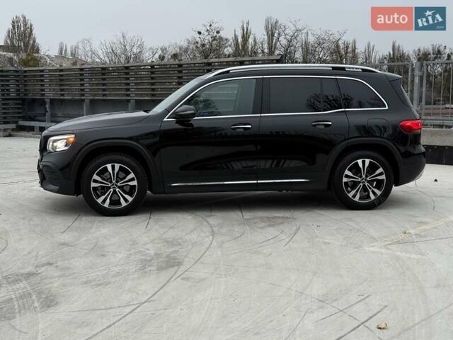 Чорний Мерседес GLB-Class, об'ємом двигуна 1.99 л та пробігом 36 тис. км за 39000 $, фото 4 на Automoto.ua