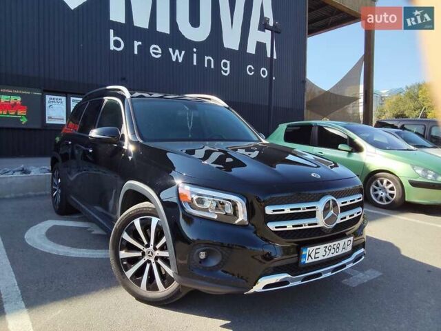 Черный Мерседес GLB-Class, объемом двигателя 1.99 л и пробегом 95 тыс. км за 29500 $, фото 6 на Automoto.ua