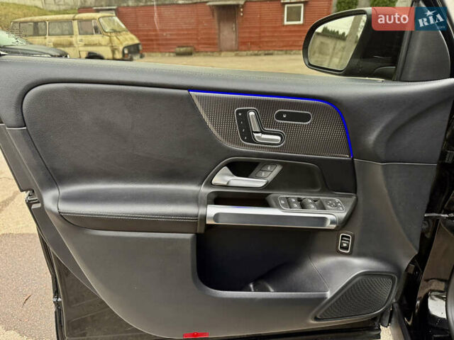 Мерседес GLB-Class 2021 в Ровно на Automoto.ua Черный Мерседес GLB-Class, объемом двигателя 2 л и пробегом 39 тыс. км за 30000 $, фото 14 на Automoto.ua