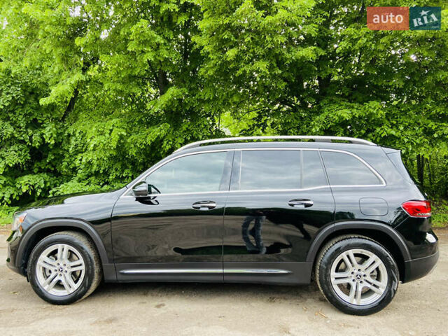 Черный Мерседес GLB-Class, объемом двигателя 1.99 л и пробегом 63 тыс. км за 35800 $, фото 4 на Automoto.ua