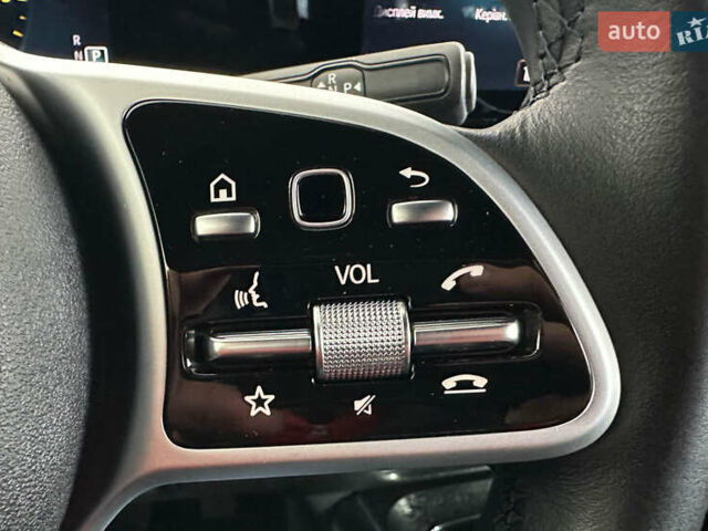 Черный Мерседес GLB-Class, объемом двигателя 1.95 л и пробегом 182 тыс. км за 32950 $, фото 15 на Automoto.ua