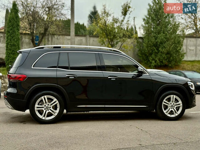 Мерседес GLB-Class 2021 в Ровно на Automoto.ua Черный Мерседес GLB-Class, объемом двигателя 2 л и пробегом 39 тыс. км за 30000 $, фото 4 на Automoto.ua