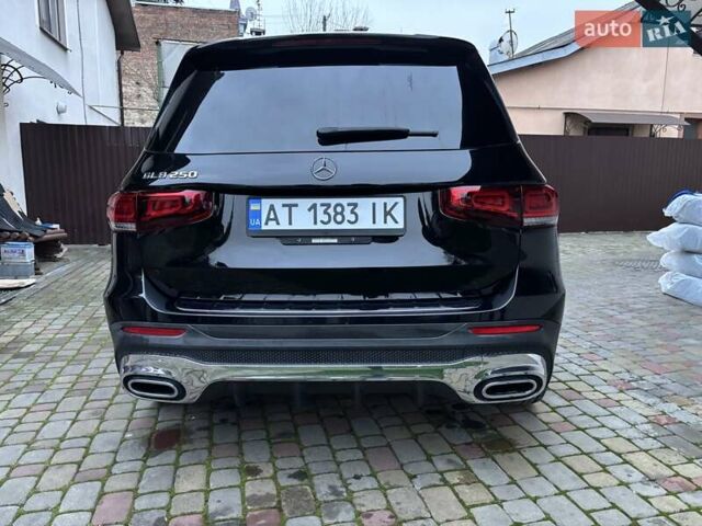 Чорний Мерседес GLB-Class, об'ємом двигуна 1.99 л та пробігом 47 тис. км за 29850 $, фото 6 на Automoto.ua