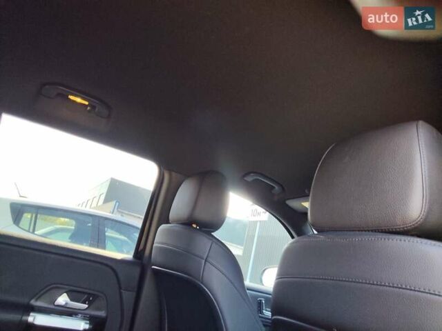 Черный Мерседес GLB-Class, объемом двигателя 1.99 л и пробегом 95 тыс. км за 29500 $, фото 14 на Automoto.ua
