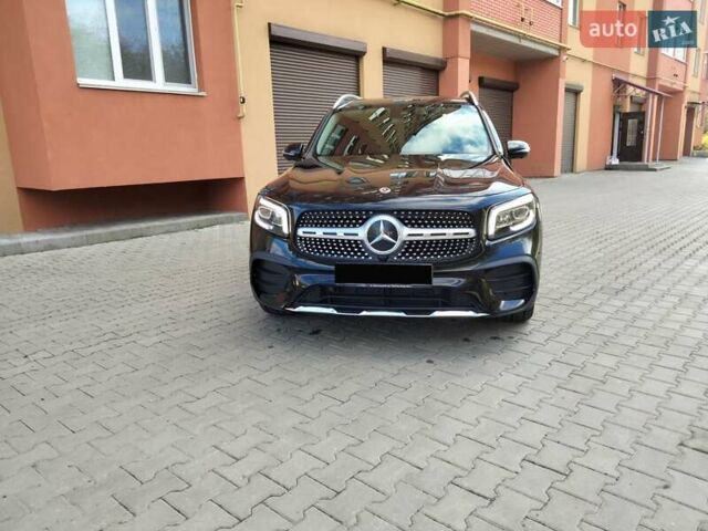 Чорний Мерседес GLB-Class, об'ємом двигуна 1.95 л та пробігом 71 тис. км за 36990 $, фото 14 на Automoto.ua