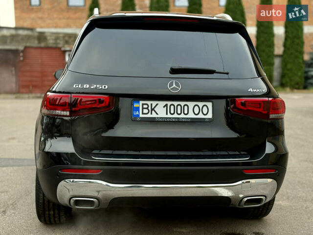 Мерседес GLB-Class 2021 в Ровно на Automoto.ua Черный Мерседес GLB-Class, объемом двигателя 2 л и пробегом 39 тыс. км за 30000 $, фото 7 на Automoto.ua