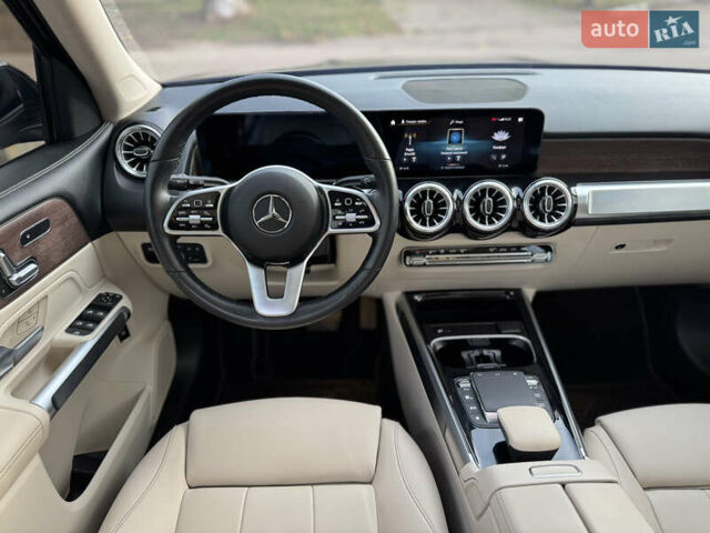 Черный Мерседес GLB-Class, объемом двигателя 1.99 л и пробегом 8 тыс. км за 43000 $, фото 34 на Automoto.ua