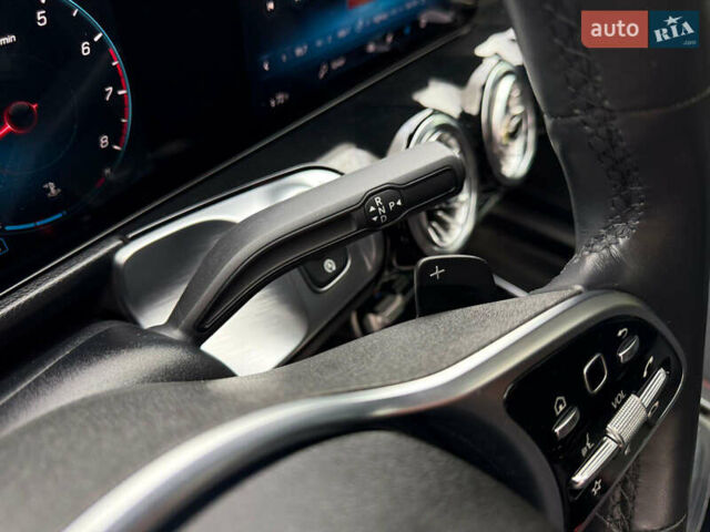 Черный Мерседес GLB-Class, объемом двигателя 2 л и пробегом 111 тыс. км за 31900 $, фото 29 на Automoto.ua