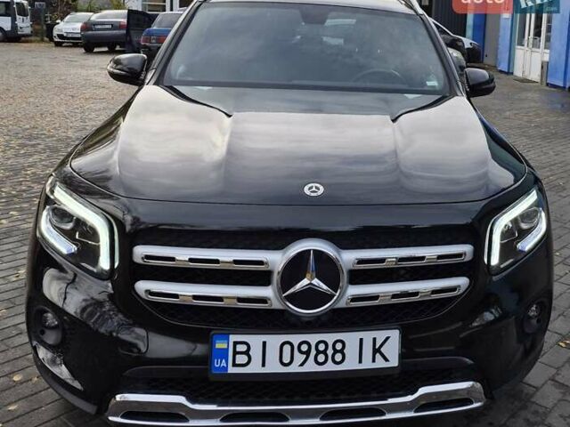 Мерседес GLB-Class 2022 у Полтаві на Automoto.ua Чорний Мерседес GLB-Class, об'ємом двигуна 1.99 л та пробігом 64 тис. км за 32400 $, фото 2 на Automoto.ua