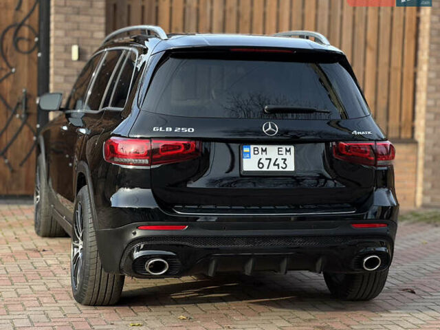 Черный Мерседес GLB-Class, объемом двигателя 1.99 л и пробегом 8 тыс. км за 43000 $, фото 7 на Automoto.ua
