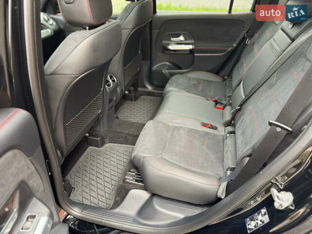 Черный Мерседес GLB-Class, объемом двигателя 2 л и пробегом 111 тыс. км за 31900 $, фото 21 на Automoto.ua