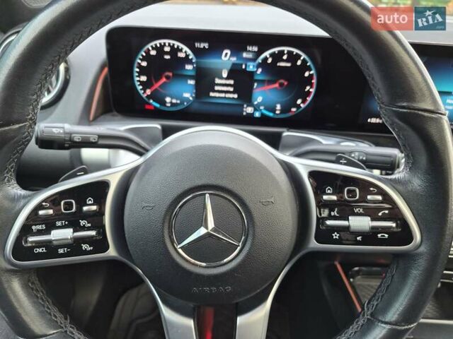 Мерседес GLB-Class 2022 у Полтаві на Automoto.ua Чорний Мерседес GLB-Class, об'ємом двигуна 1.99 л та пробігом 64 тис. км за 32400 $, фото 32 на Automoto.ua