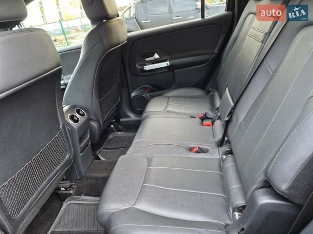 Мерседес GLB-Class 2022 у Полтаві на Automoto.ua Чорний Мерседес GLB-Class, об'ємом двигуна 1.99 л та пробігом 64 тис. км за 32400 $, фото 17 на Automoto.ua