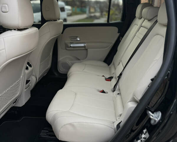 Черный Мерседес GLB-Class, объемом двигателя 1.99 л и пробегом 8 тыс. км за 43000 $, фото 25 на Automoto.ua