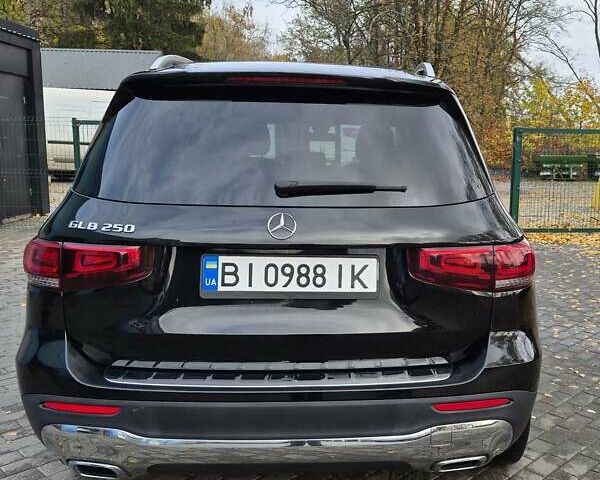 Мерседес GLB-Class 2022 у Полтаві на Automoto.ua Чорний Мерседес GLB-Class, об'ємом двигуна 1.99 л та пробігом 64 тис. км за 32400 $, фото 12 на Automoto.ua