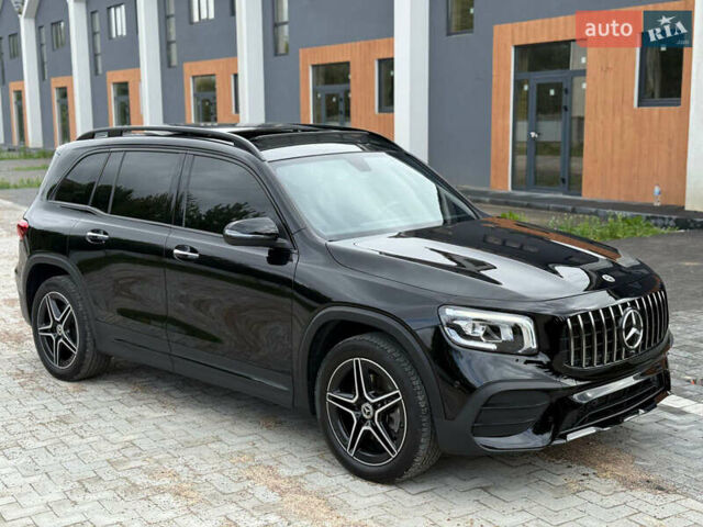 Черный Мерседес GLB-Class, объемом двигателя 2 л и пробегом 111 тыс. км за 31900 $, фото 9 на Automoto.ua