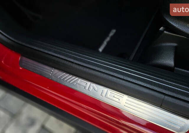 Червоний Мерседес GLB-Class, об'ємом двигуна 1.99 л та пробігом 24 тис. км за 77000 $, фото 72 на Automoto.ua