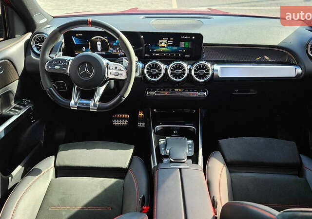 Червоний Мерседес GLB-Class, об'ємом двигуна 1.99 л та пробігом 24 тис. км за 77000 $, фото 46 на Automoto.ua