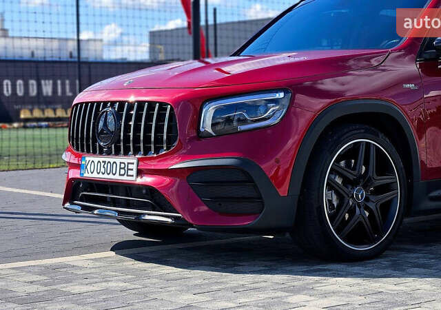 Червоний Мерседес GLB-Class, об'ємом двигуна 1.99 л та пробігом 24 тис. км за 77000 $, фото 10 на Automoto.ua