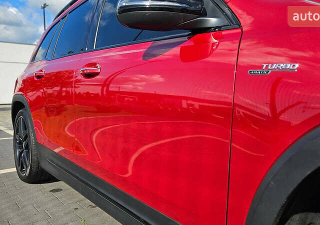 Червоний Мерседес GLB-Class, об'ємом двигуна 1.99 л та пробігом 24 тис. км за 77000 $, фото 31 на Automoto.ua