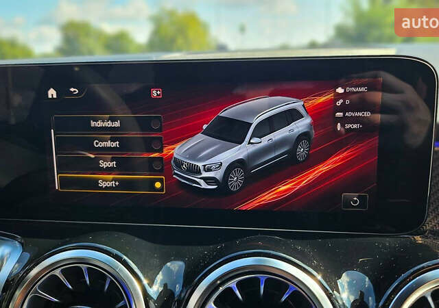 Червоний Мерседес GLB-Class, об'ємом двигуна 1.99 л та пробігом 24 тис. км за 77000 $, фото 21 на Automoto.ua