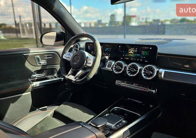 Червоний Мерседес GLB-Class, об'ємом двигуна 1.99 л та пробігом 24 тис. км за 77000 $, фото 48 на Automoto.ua