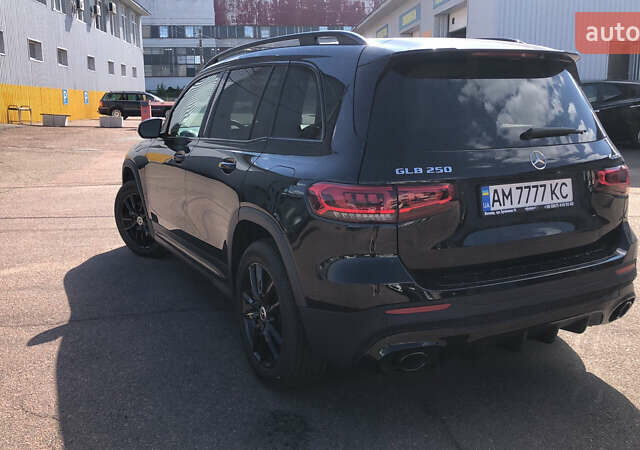Мерседес GLB-Class, объемом двигателя 2 л и пробегом 113 тыс. км за 29500 $, фото 2 на Automoto.ua