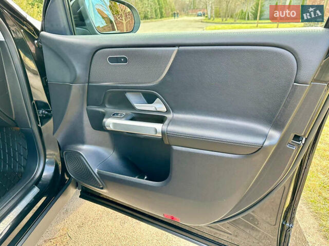 Мерседес GLB-Class, объемом двигателя 2 л и пробегом 82 тыс. км за 35000 $, фото 44 на Automoto.ua