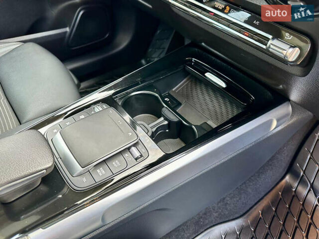 Мерседес GLB-Class, объемом двигателя 2 л и пробегом 82 тыс. км за 35000 $, фото 41 на Automoto.ua