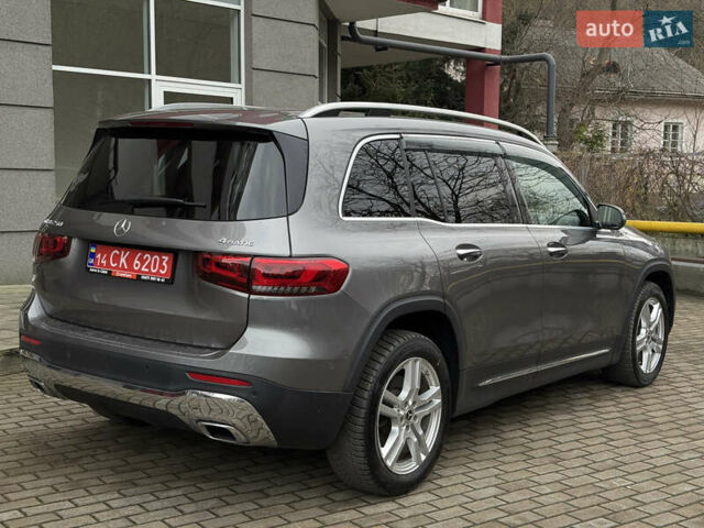 Серый Мерседес GLB-Class, объемом двигателя 1.99 л и пробегом 75 тыс. км за 28900 $, фото 8 на Automoto.ua