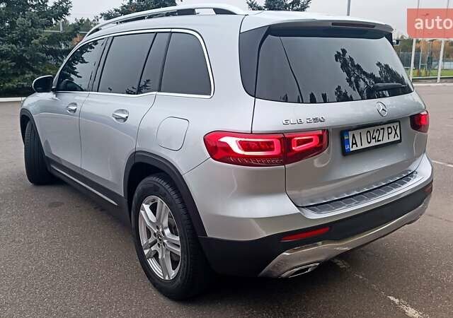 Серый Мерседес GLB-Class, объемом двигателя 2 л и пробегом 84 тыс. км за 31700 $, фото 70 на Automoto.ua