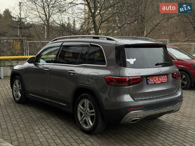 Серый Мерседес GLB-Class, объемом двигателя 1.99 л и пробегом 75 тыс. км за 28900 $, фото 4 на Automoto.ua