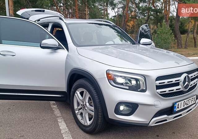 Серый Мерседес GLB-Class, объемом двигателя 2 л и пробегом 84 тыс. км за 31700 $, фото 113 на Automoto.ua