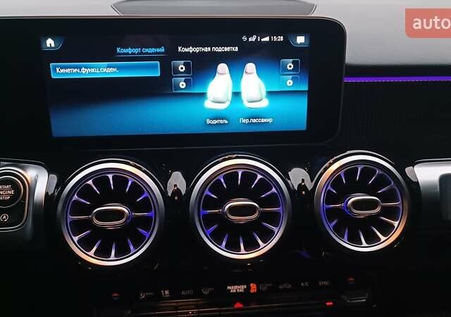 Серый Мерседес GLB-Class, объемом двигателя 2 л и пробегом 84 тыс. км за 31700 $, фото 39 на Automoto.ua