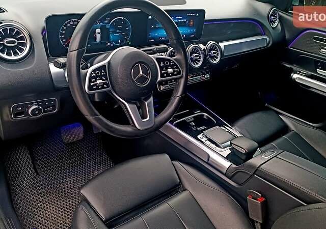 Серый Мерседес GLB-Class, объемом двигателя 2 л и пробегом 84 тыс. км за 31700 $, фото 19 на Automoto.ua
