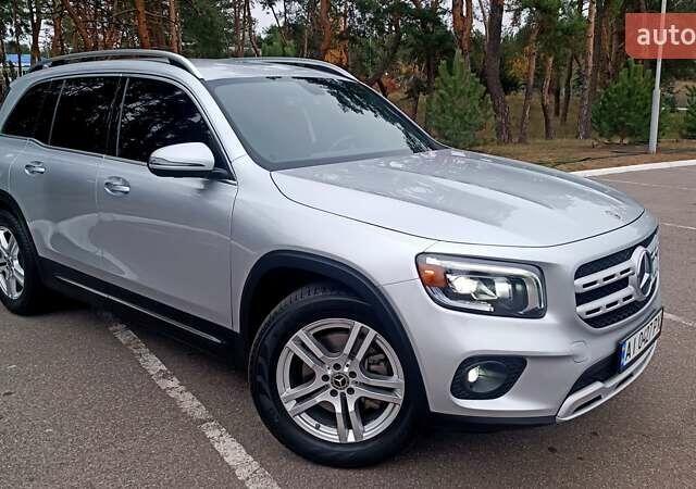 Серый Мерседес GLB-Class, объемом двигателя 2 л и пробегом 84 тыс. км за 31700 $, фото 96 на Automoto.ua