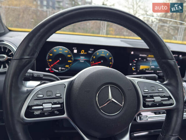 Серый Мерседес GLB-Class, объемом двигателя 1.99 л и пробегом 75 тыс. км за 28900 $, фото 18 на Automoto.ua